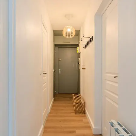 T2 Confortable Et Bien Equipe Proche Metro Apartamento Lambersart